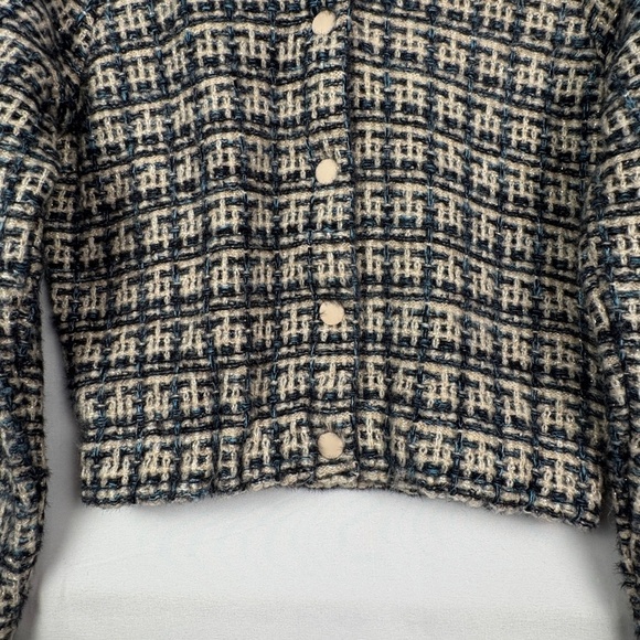 MNG Mango  Womens Chunky Knit Cardigan Sweater Sz XS Metallic Holidays Classic - Picture 3 of 12